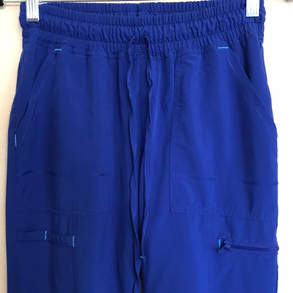 Scrub set - Picture 6 of 15